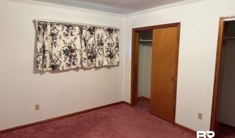 211 7th Ave, Atmore, AL 36502