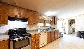 230 Lake Forest Dr, Birchwood, TN 37308