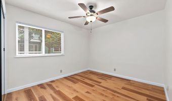 355 Aoloa St Q102, Kailua, HI 96734