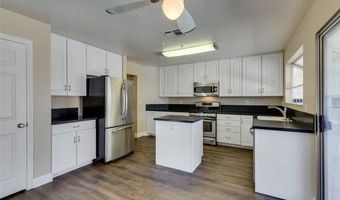 324 Redondo St, Henderson, NV 89014