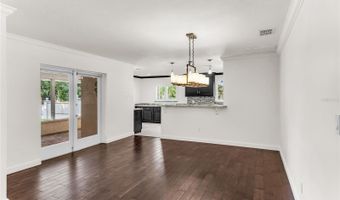 14 HOPKINS Cir, Orlando, FL 32804