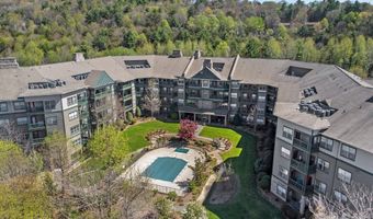 9 Kenilworth Knl 207, Asheville, NC 28805