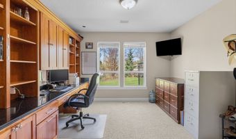 22211 S BIG CEDAR Ln, Beavercreek, OR 97004