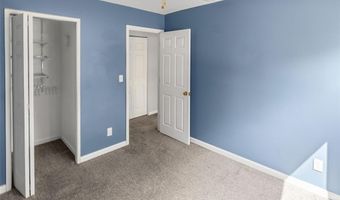 4301 Chantel Dr, Alton, IL 62002