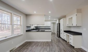 5 CROSSLEY Dr, Dover, DE 19901