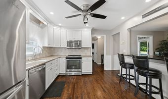 8 Winthrop Rd, Bethel, CT 06801
