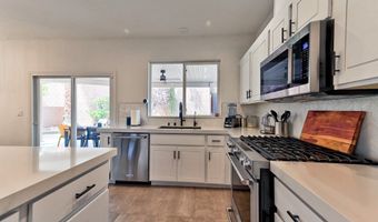 1041 Chestnut Chase St, Las Vegas, NV 89138