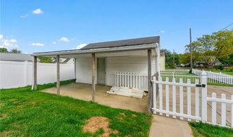 81 S Edgehill Ave, Austintown, OH 44515