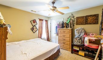1528 Brookshire Dr, Benton, AR 72019