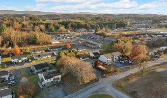 956 Maiden St, Abingdon, VA 24210