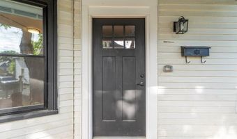 80 Pearl St, Bangor, ME 04401