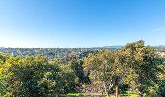3322 Canonita Dr, Fallbrook, CA 92028