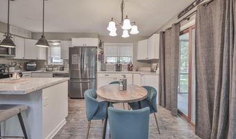 179 Chippewa Trl, Albrightsville, PA 18210