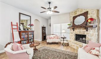 808 Glendale Dr, Anna, TX 75409