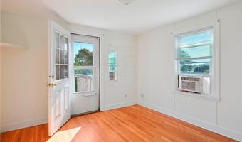 243 Col John Gardner Rd, Narragansett, RI 02882