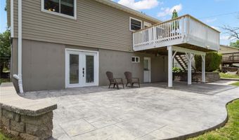 407 Palermo Dr, Ballwin, MO 63021