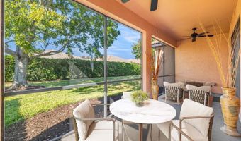 5808 HIDDEN FALLS Ln, Apollo Beach, FL 33572