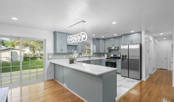 26 Mohican Pl, Albany, NY 12208