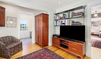 68 Sachuest Way, Middletown, RI 02842