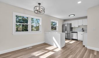 93 Windward Dr, Barnegat, NJ 08005