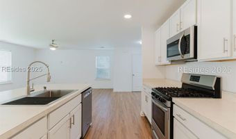 204 Mascot Ct, Bluffton, SC 29909