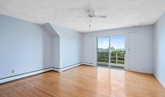 93 Harris Meadow Ln, Barnstable, MA 02630