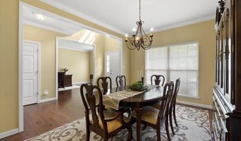 226 Arbor Trails Dr, Ballwin, MO 63021
