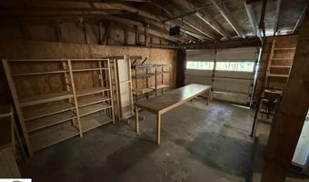 618 Mechanic St, Alma, MI 48801