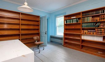 1743 US Route 5 S, Barnet, VT 05821