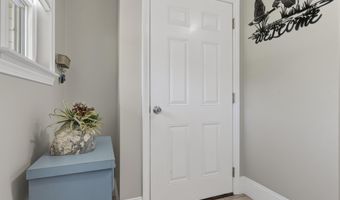 192 Depot Rd, Belgrade, ME 04917