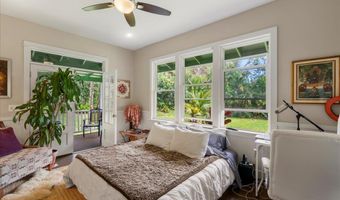 40 Hohani Pl, Haiku, HI 96708