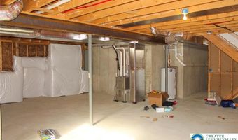 935 Graystone Cir, Allen, PA 18067