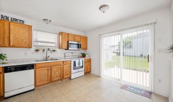 7238 Parklake Cir, Indianapolis, IN 46217