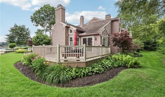 643 Isle View Dr, Akron, OH 44319