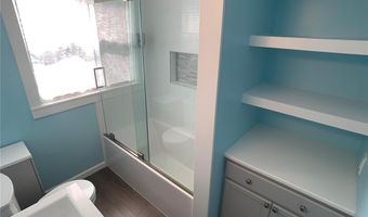7022 S Rock Hill Rd, Affton, MO 63123