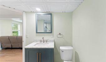 446 Atlantic Ave, Westerly, RI 02891