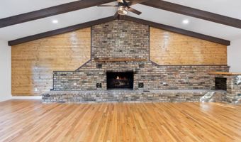 251 S Taxiway Dr, Albany, KY 42602