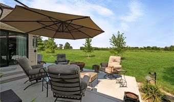 3401 N 154th St, Basehor, KS 66007