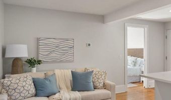 606 Carteret St 2, Beaufort, SC 29902