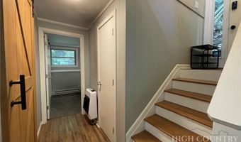 430 Laurel Ridge Rd, Banner Elk, NC 28604