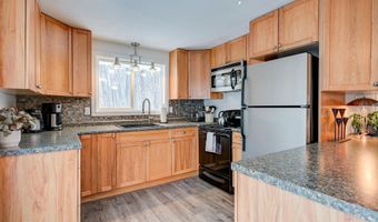 39 Oak Ridge Rd, Bartlett, NH 03812