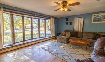 4 Howard Siding Ln, Abbot, ME 04406