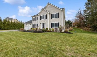 48 Willow St, Cheshire, CT 06410