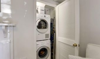 3522 P St NW, Washington, DC 20007