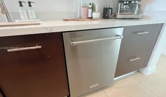 3029 NE 188th St 822, Aventura, FL 33180