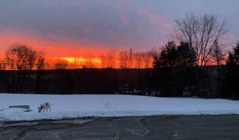 57 Oxford St, Augusta, ME 04330