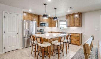 5005 Olivia Lucille St, Azle, TX 76020
