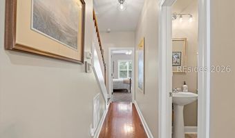 6 White Pond Blvd, Beaufort, SC 29902