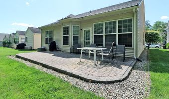 27 Vineyard Way, Barnegat, NJ 08005