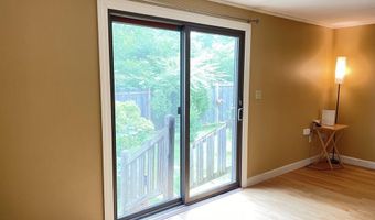 45 Seaview Ter, Belfast, ME 04915